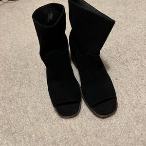 Black Women's Boots lucky brand peep toe.